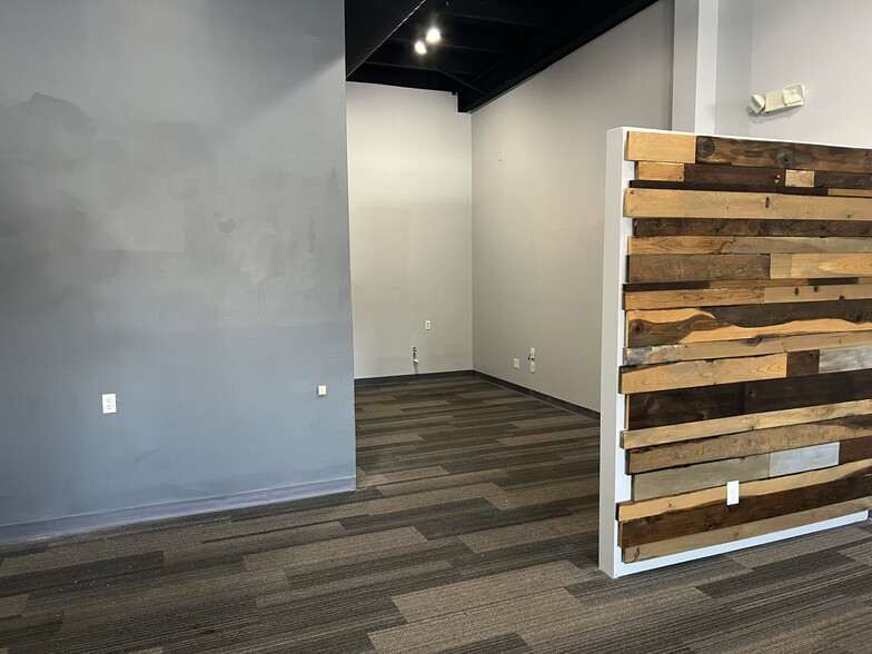 250 S Main St, Brooklyn, MI for lease - Interior Photo - Image 3 of 10