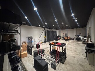 Plus de détails pour 2415 N Albany Ave, Tampa, FL - Local d'activités à louer