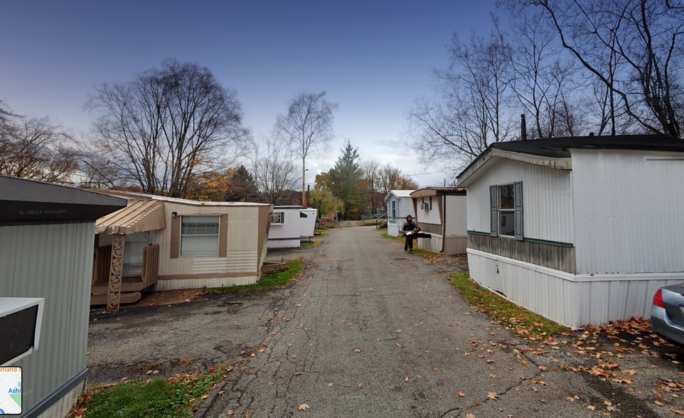 2315 Beech St, Ashland, KY for sale - Building Photo - Image 3 of 10