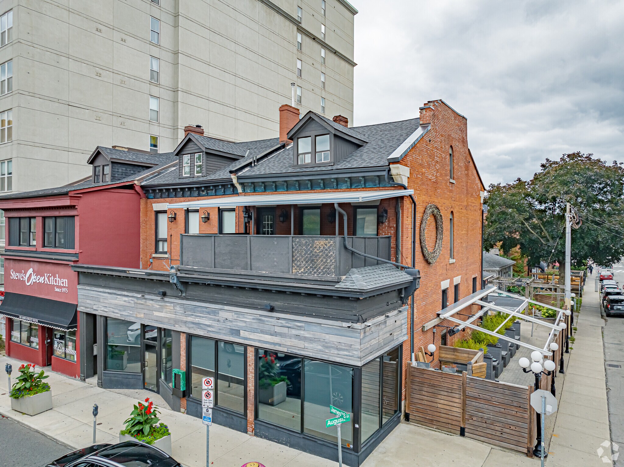 151-153 James St S, Hamilton, ON for sale Primary Photo- Image 1 of 1