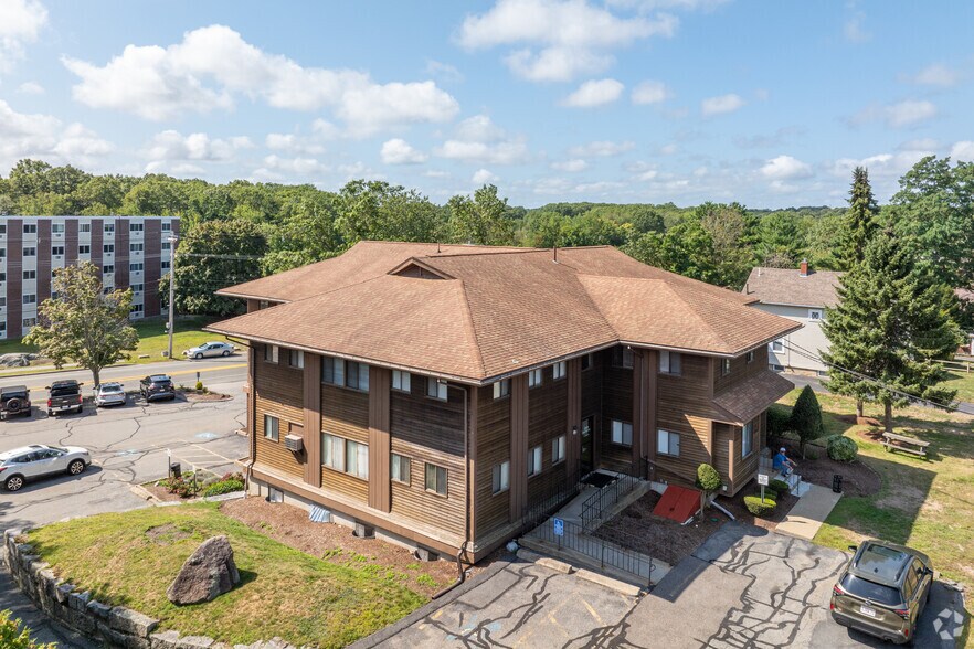 210 Winter St, Weymouth, MA à louer - Photo du bâtiment - Image 2 de 5