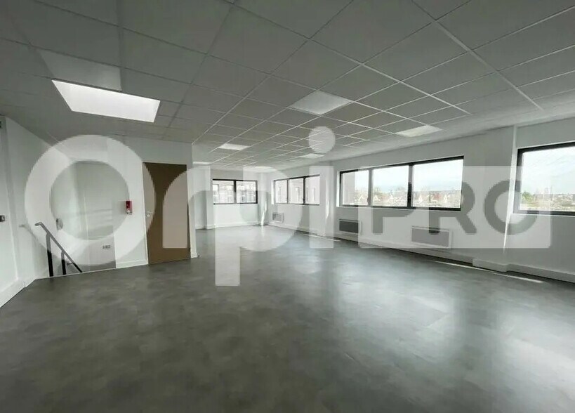 Flex dans Corbeil-Essonnes à louer - Photo intérieure - Image 2 de 9