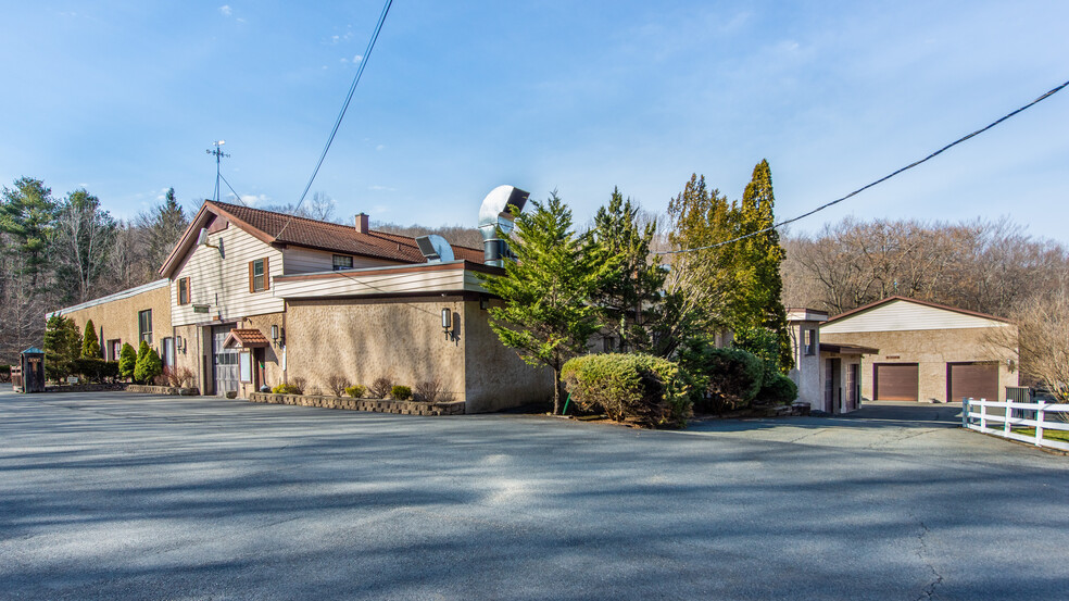 52 Maple Ter, Rockaway, NJ à vendre - Photo principale - Image 1 de 1