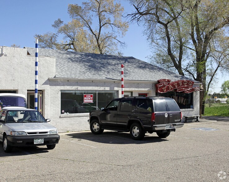 8789-8791 W Colfax Ave, Lakewood, CO à louer - Photo du bâtiment - Image 2 de 4