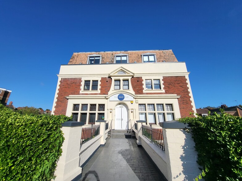 Wilbury Vill, Hove for lease - Building Photo - Image 1 of 27