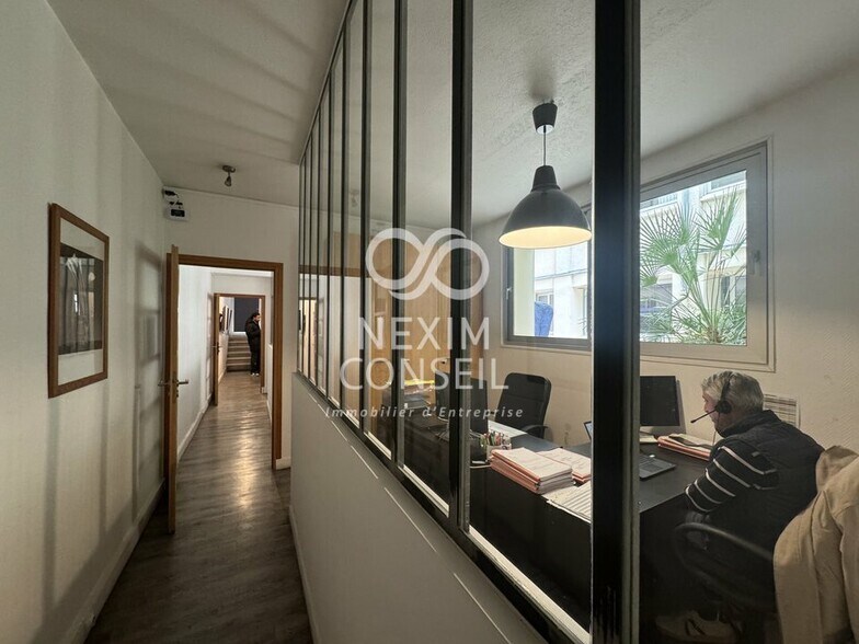 Office in Levallois-Perret for lease - Building Photo - Image 3 of 12