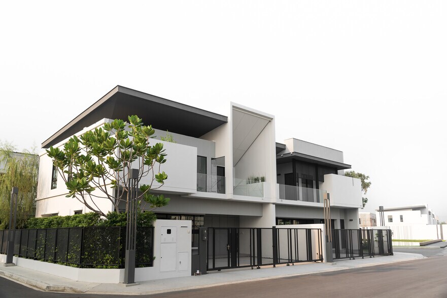 181 NW 41st St, Miami, FL à vendre - Photo du bâtiment - Image 2 de 8