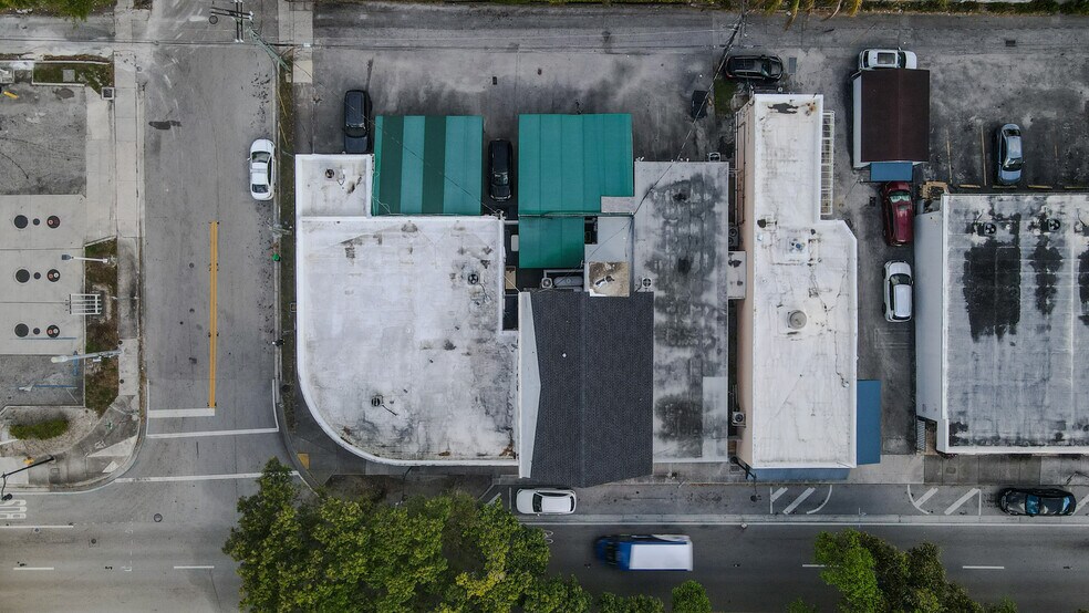 2279 Coral Way, Coral Gables, FL for sale - Aerial - Image 3 of 31