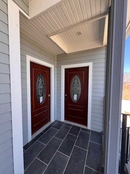 47 Tier st, Bronx, NY à vendre - Photo du bâtiment - Image 2 de 7