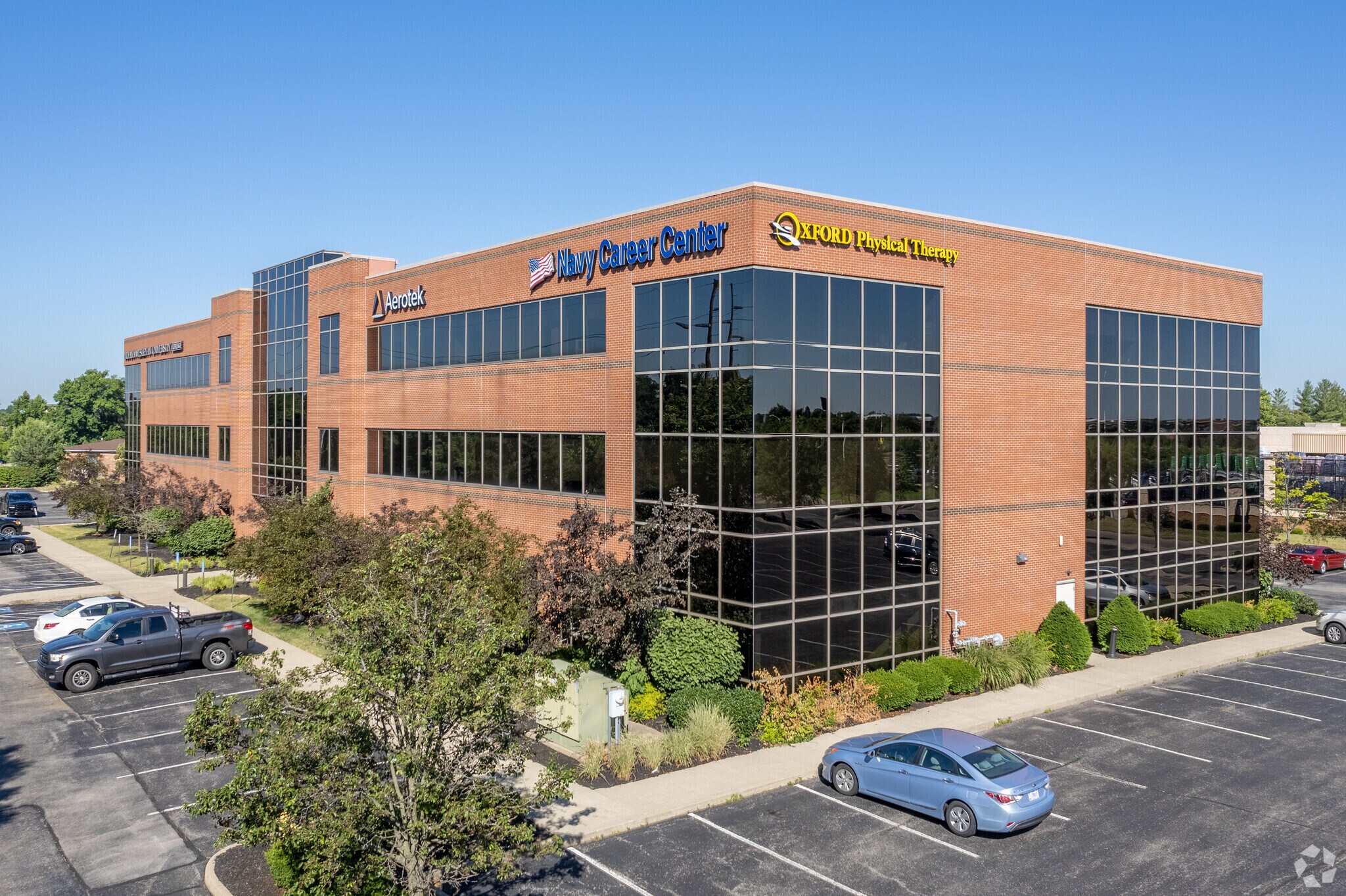 600 Meijer Dr, Florence, KY for lease Primary Photo- Image 1 of 5