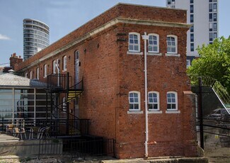 Plus de détails pour HM Naval Base College Road, Portsmouth - Coworking à louer