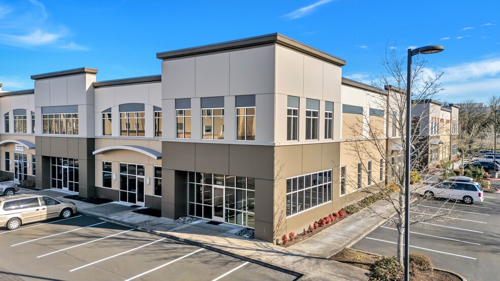 3455-3499 NE John Olsen Ave, Hillsboro, OR for sale - Building Photo - Image 3 of 39
