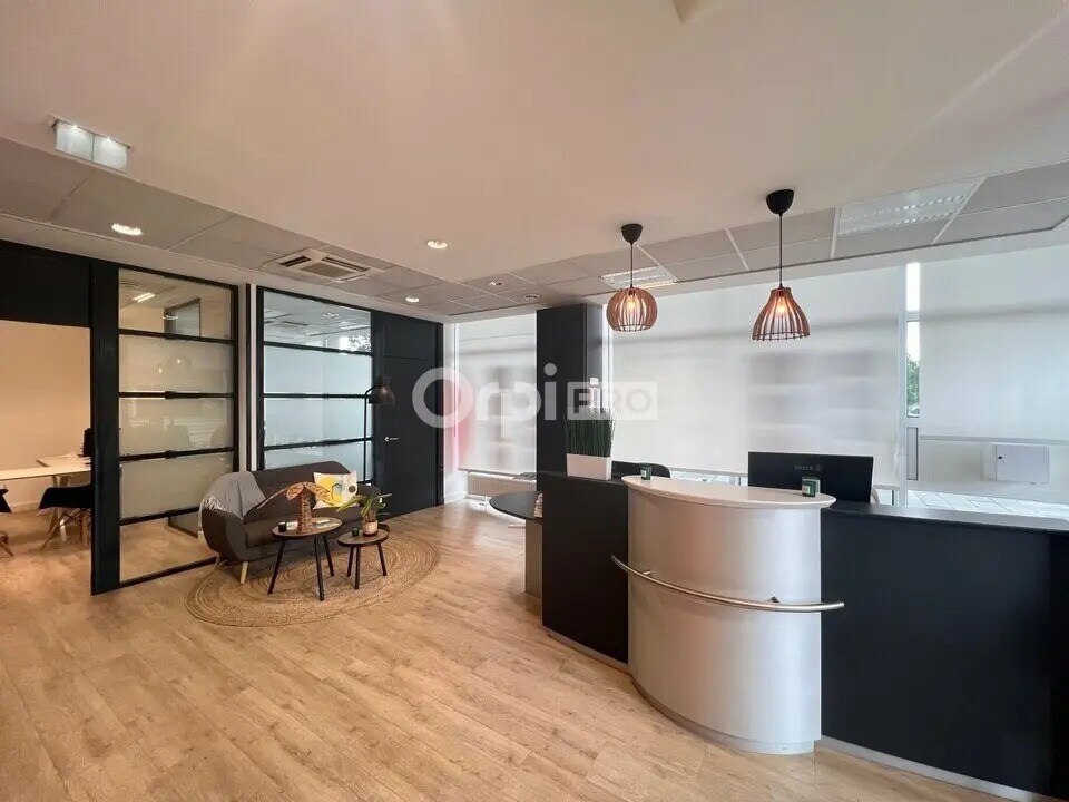 Office in Strasbourg for sale Interior Photo- Image 1 of 7