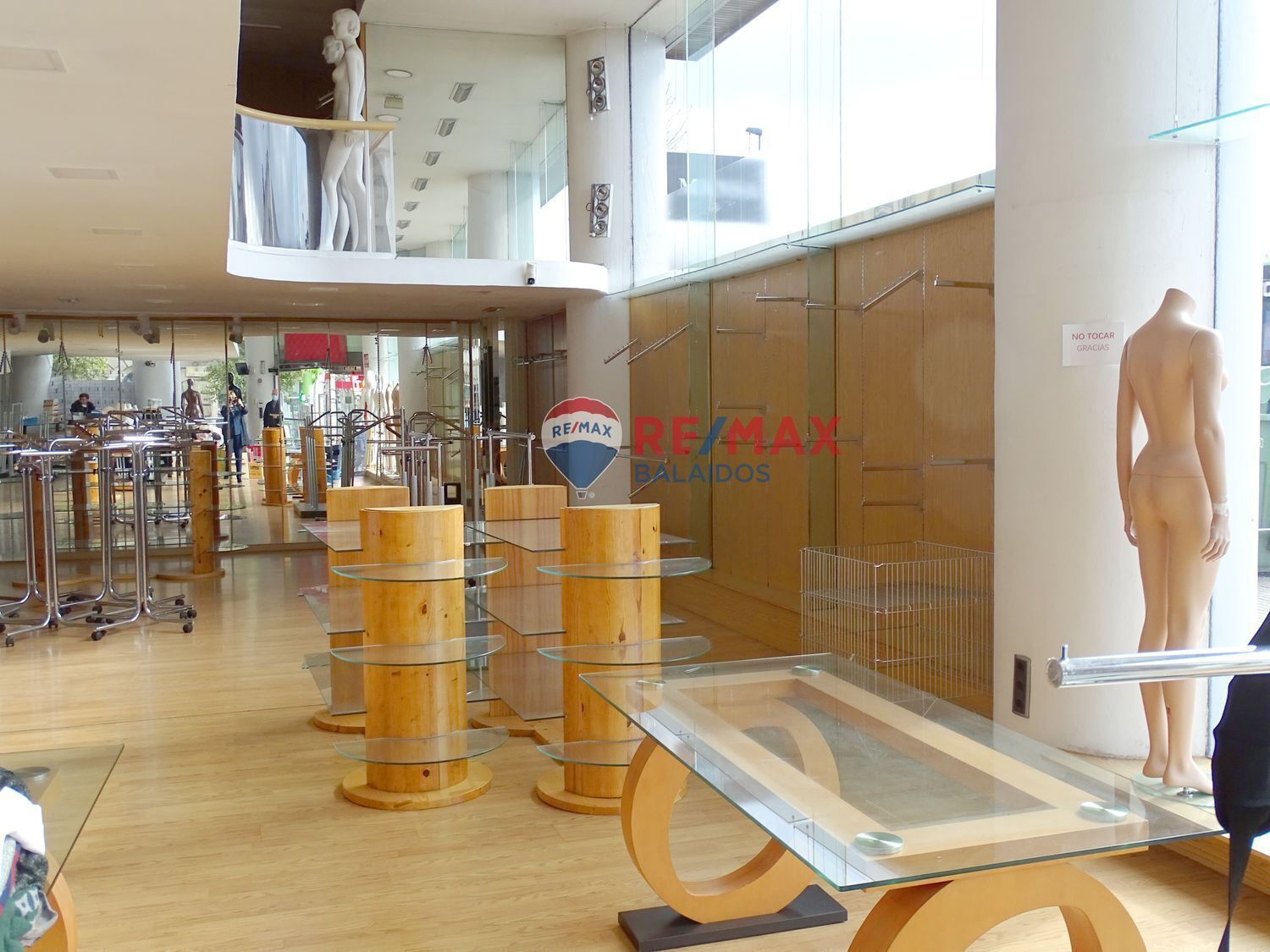 Commerce de détail dans Vigo, Pontevedra à louer Photo du bâtiment- Image 1 de 35