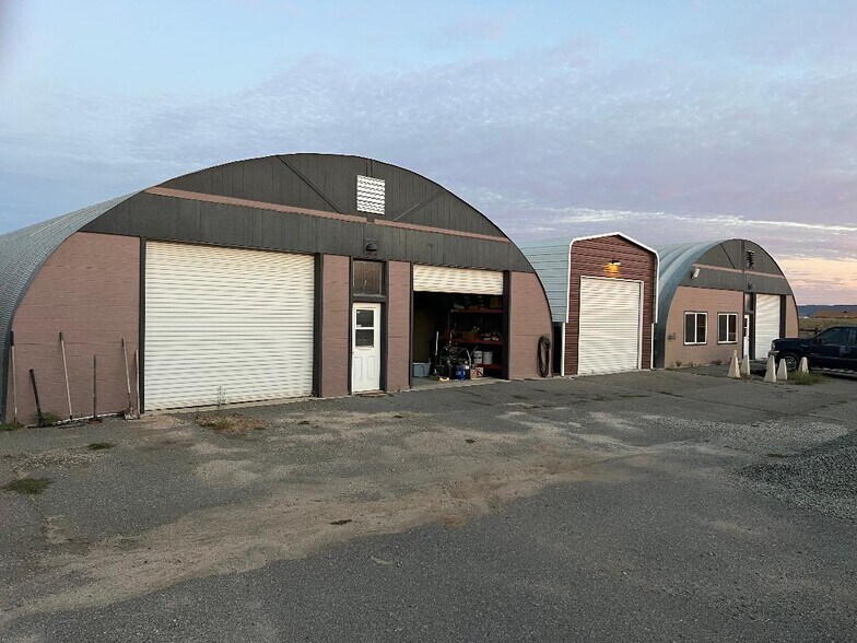 35260 Bayless Rd, Wildomar, CA à louer - Photo du bâtiment - Image 2 de 6