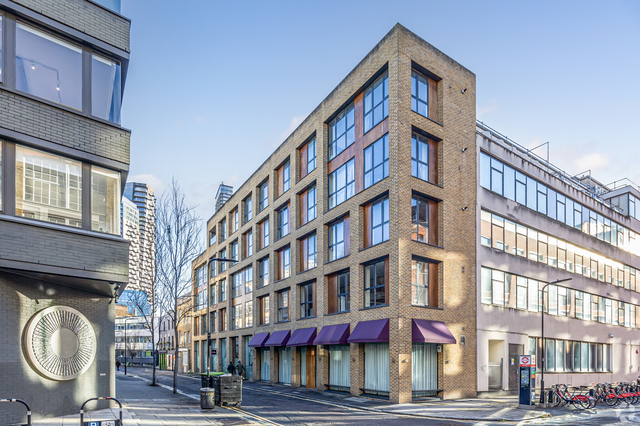 28 Scrutton St, Londres à louer Photo principale- Image 1 de 11