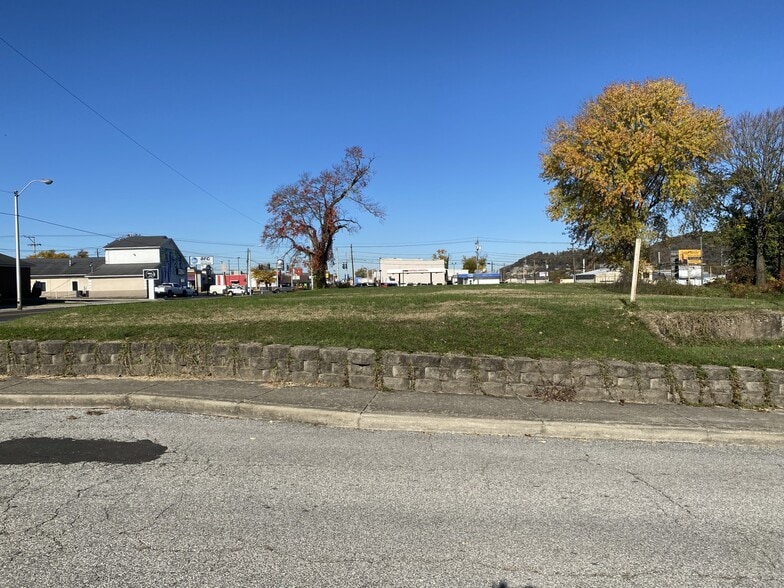 2901 Winchester Ave, Ashland, KY for sale - Other - Image 3 of 7