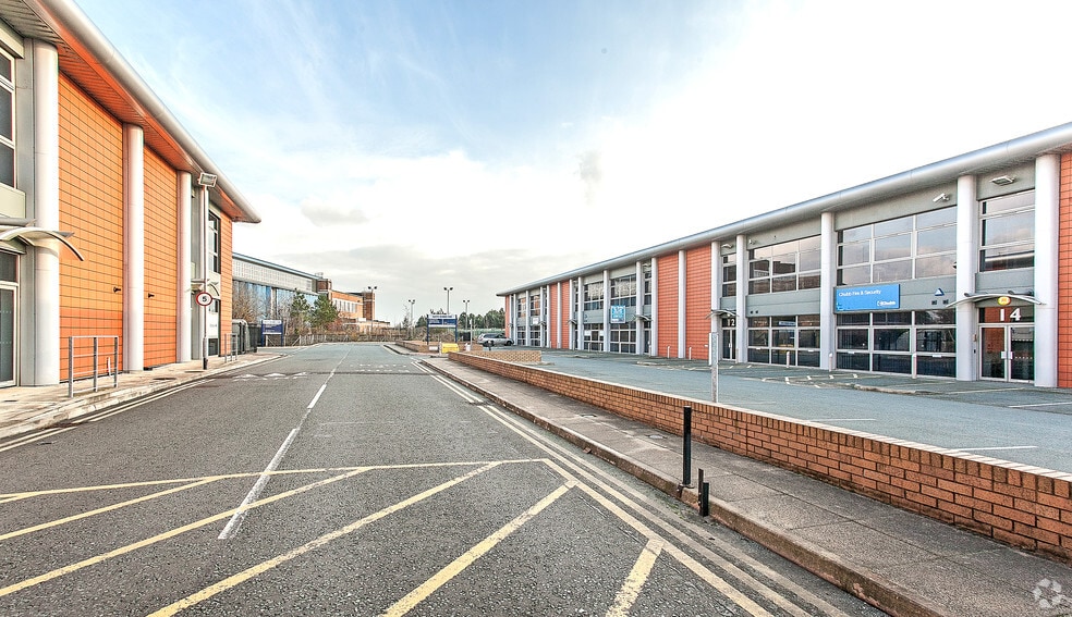 Skyhawk Ave, Liverpool for sale - Building Photo - Image 3 of 19