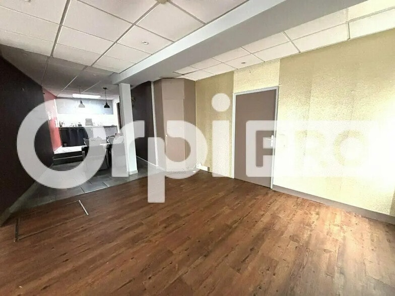 Flex in Beauvais for sale - Interior Photo - Image 3 of 7