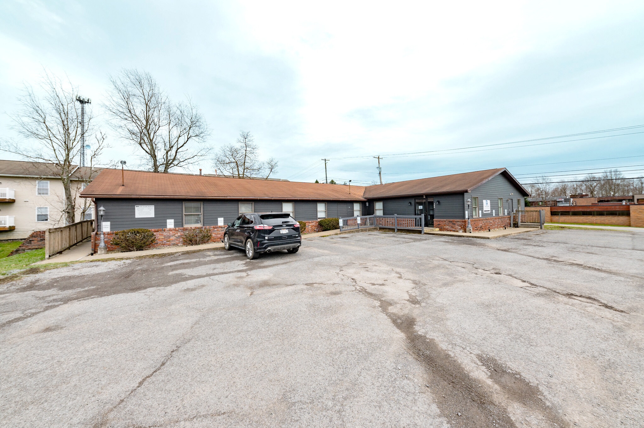 300 Scott Ave, Morgantown, WV for lease Interior Photo- Image 1 of 22