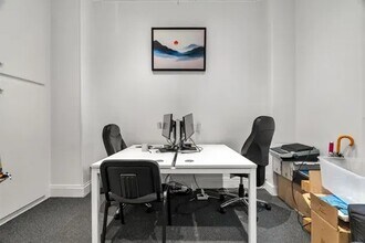 6 Rue D'Antin, Paris à louer Photo intérieure- Image 2 de 7