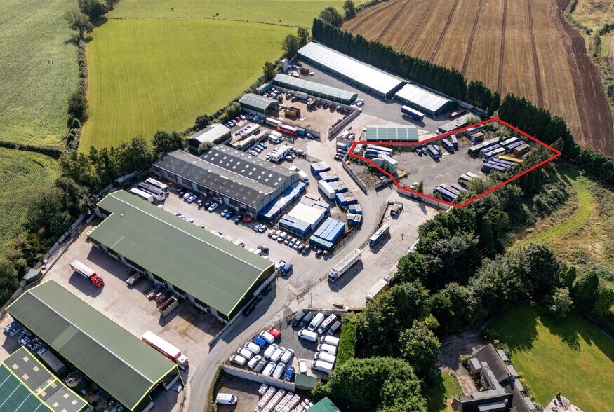 Moorfields, Stafford à louer - Photo du bâtiment - Image 2 de 2