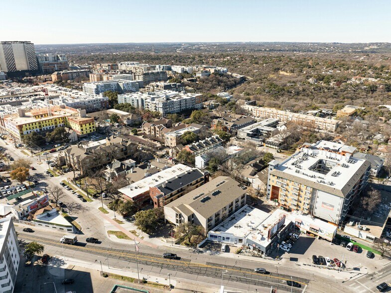 2818 Nueces St, Austin, TX à vendre - Photo du bâtiment - Image 2 de 29