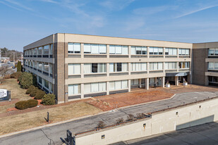 Dedham Executive Center - Day Care Centre