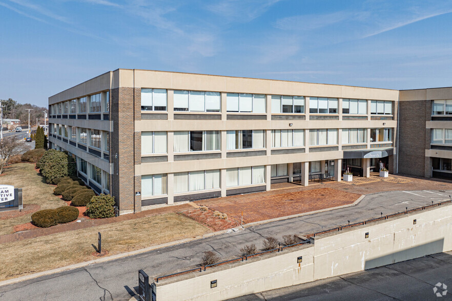 980-990 Washington St, Dedham, MA for lease - Primary Photo - Image 1 of 20