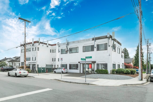 Plus de détails pour 5526 Dorset St, Burnaby, BC - Flex à vendre