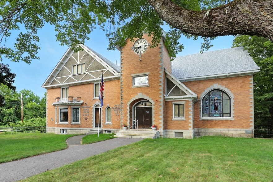 58 S Main St, Franklin, NH for sale - Building Photo - Image 3 of 12