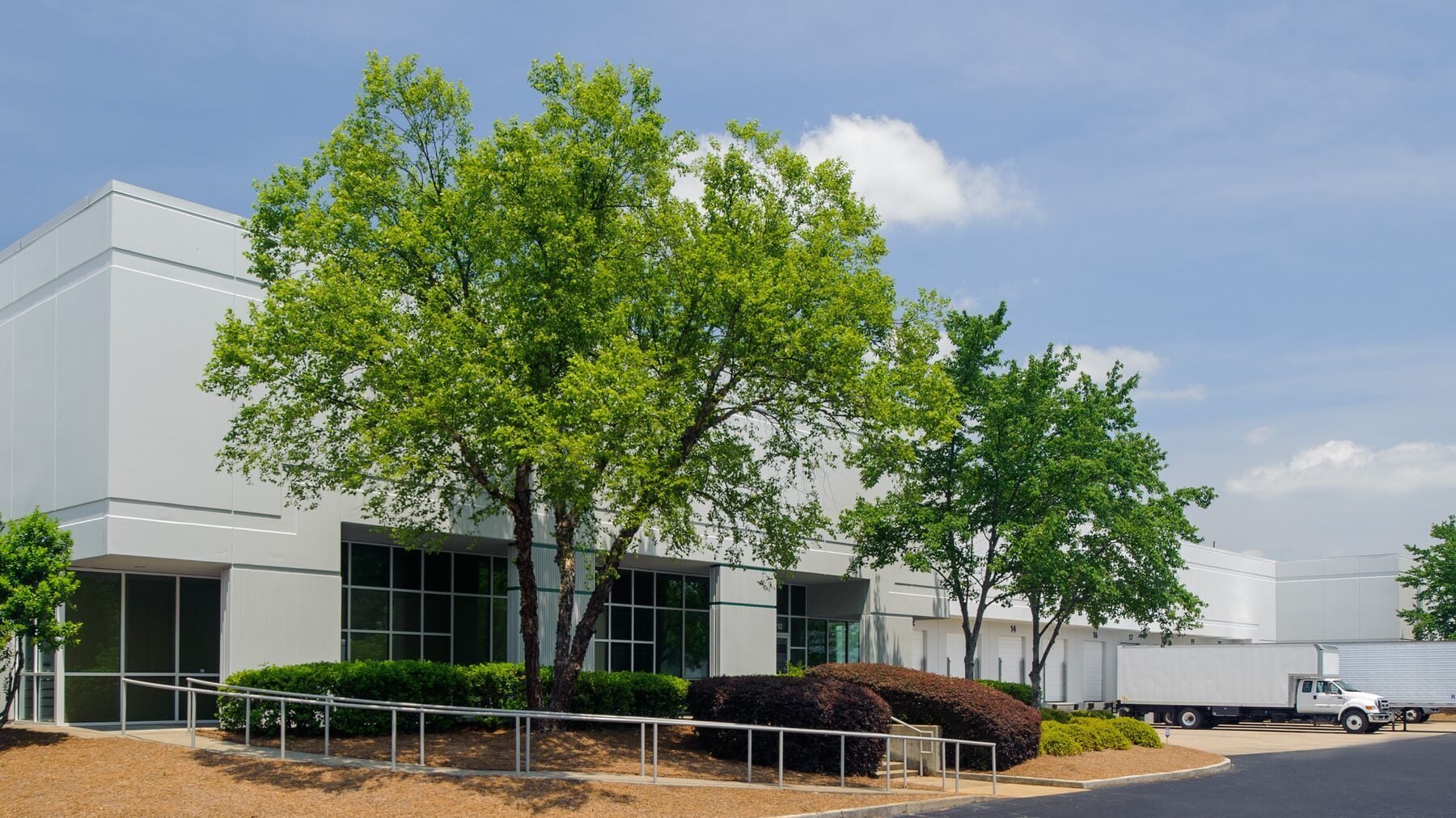 3105 Sweetwater Rd, Lawrenceville, GA for lease Primary Photo- Image 1 of 8