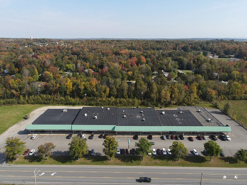 1205 Broadway, Bangor, ME à vendre Photo du bâtiment- Image 1 de 1