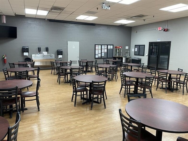 5752 Industrial Park Rd, Winona, MN à louer - Photo intérieure - Image 3 de 17