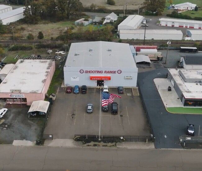 Plus de détails pour 86321 College View Rd, Eugene, OR - Commerce de détail à vendre