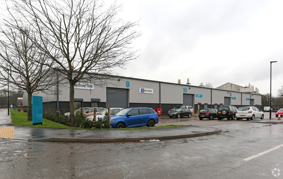 Meadowbrook Park, Sheffield for lease - Primary Photo - Image 1 of 9