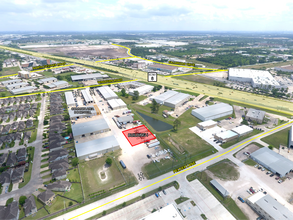 11255 Windfern Rd, Houston, TX for lease Aerial- Image 2 of 4