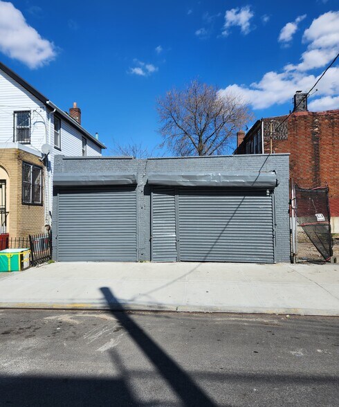 865 Liberty Ave, Brooklyn, NY à vendre - Photo du bâtiment - Image 2 de 6