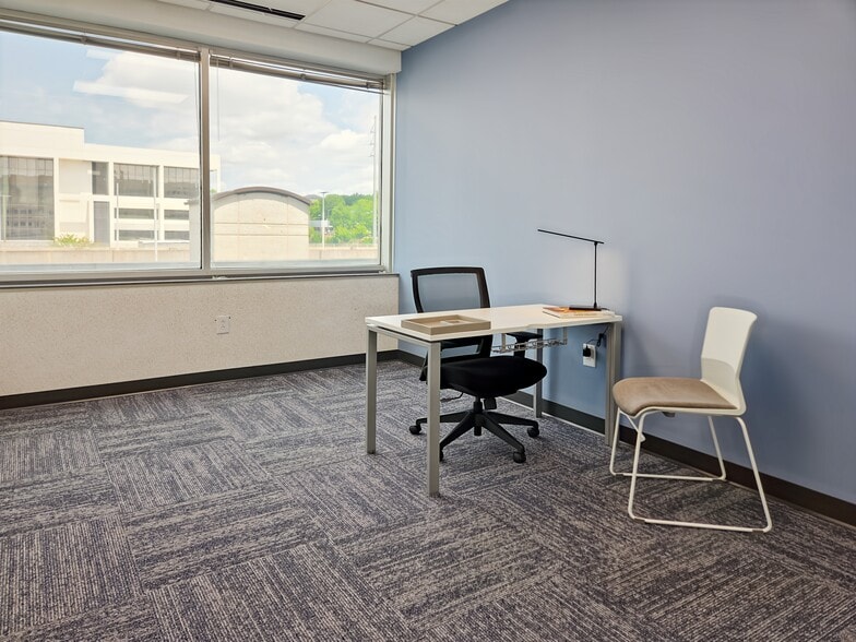 1600 Williams St, Columbia, SC for lease - Building Photo - Image 2 of 12