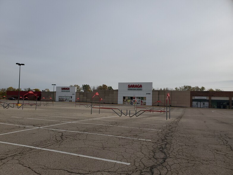 2690-2808 S Hamilton Rd, Columbus, OH à louer - Photo du bâtiment - Image 1 de 7