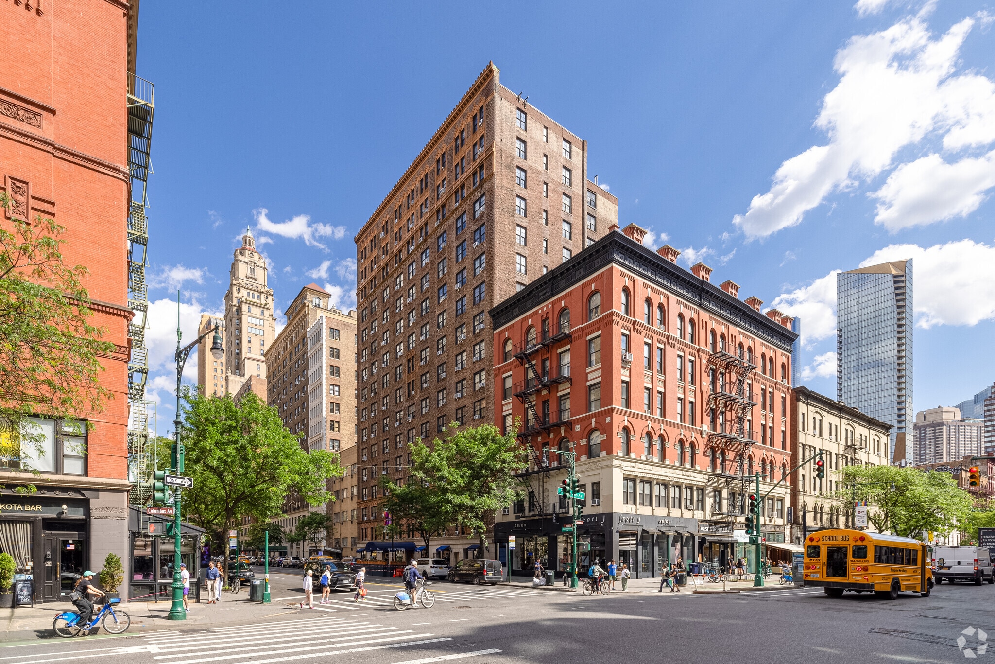 50-56 W 72nd St, New York, NY for lease Primary Photo- Image 1 of 5