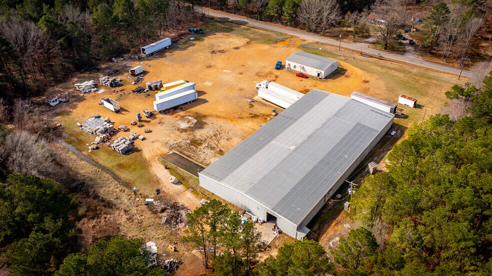 1502 Smithton Rd, Gurdon, AR à vendre - Photo du bâtiment - Image 3 de 12