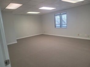 6047 Frantz Rd, Dublin, OH for lease Building Photo- Image 1 of 11