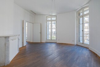 Plus de détails pour 19 Rue De La Republique, Marseille - Bureau à louer