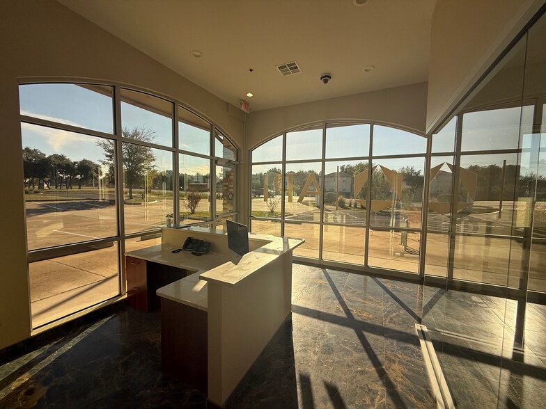 1754 Bagdad Rd, Cedar Park, TX à vendre - Photo du bâtiment - Image 3 de 14