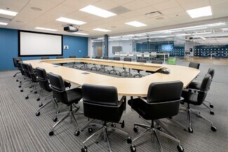 Plus de détails pour 28500 Clemens Rd, Westlake, OH - Bureau à louer