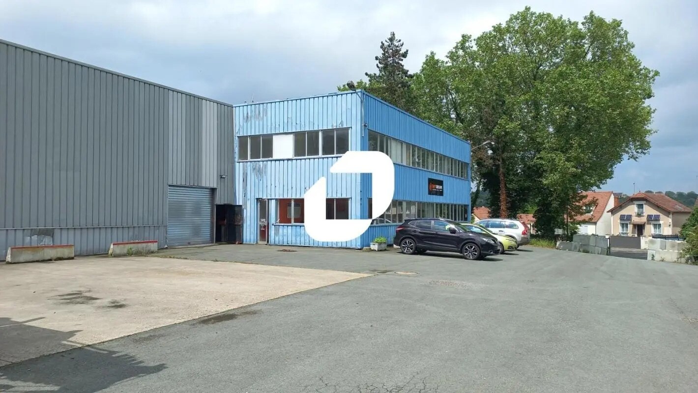 Office in SAINT-OUEN-L'AUMONE for lease Building Photo- Image 1 of 13