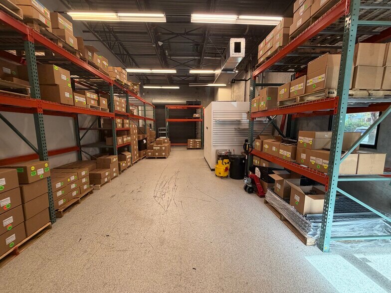 2895 Jupiter Park Dr, Jupiter, FL à vendre - Photo du bâtiment - Image 3 de 7