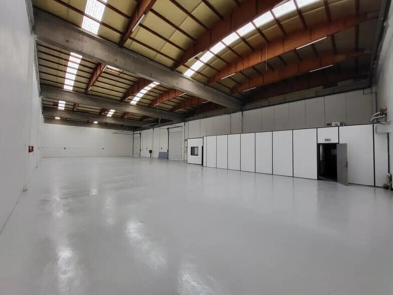 Flex dans Saint-Priest à louer - Photo intérieure - Image 3 de 7