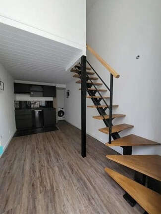 More details for 160 Cours Tolstoï, Villeurbanne - Multifamily for Sale